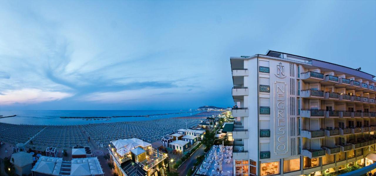 Hotel Negresco Cattolica Exterior foto